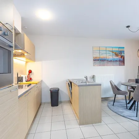 公寓 With Terrace In Ostend, Cleaning Included 奥斯滕德